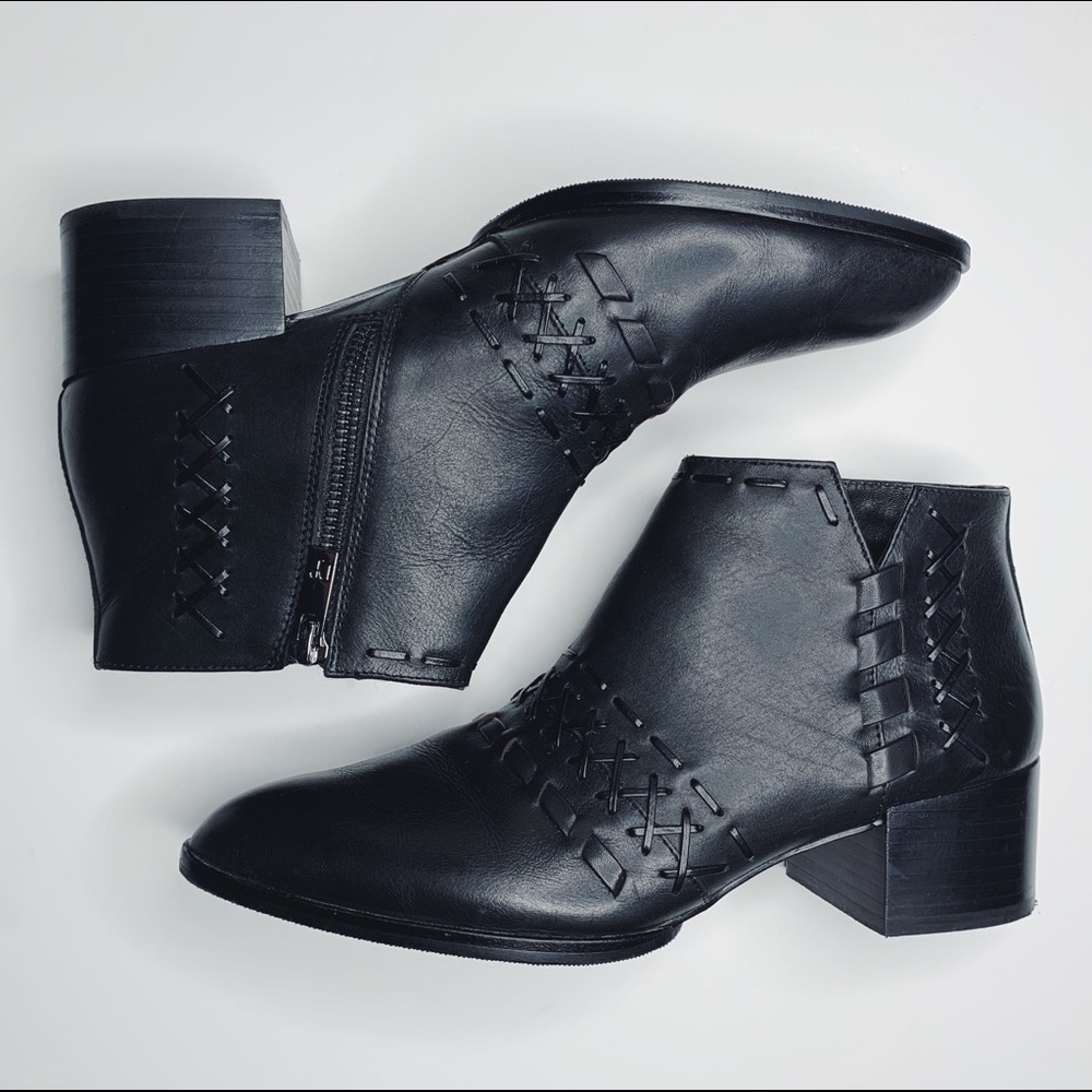 Donald J. Pliner Bowery black leather ankle boot